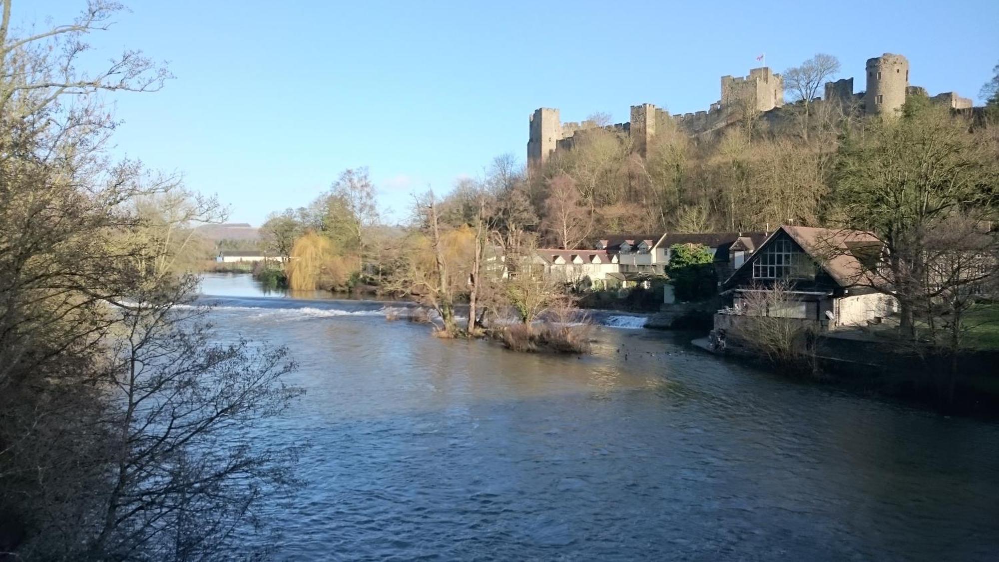 Ludlow Town Centre Apartments Exteriör bild